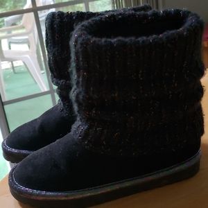 Super cute size 12T girl boots